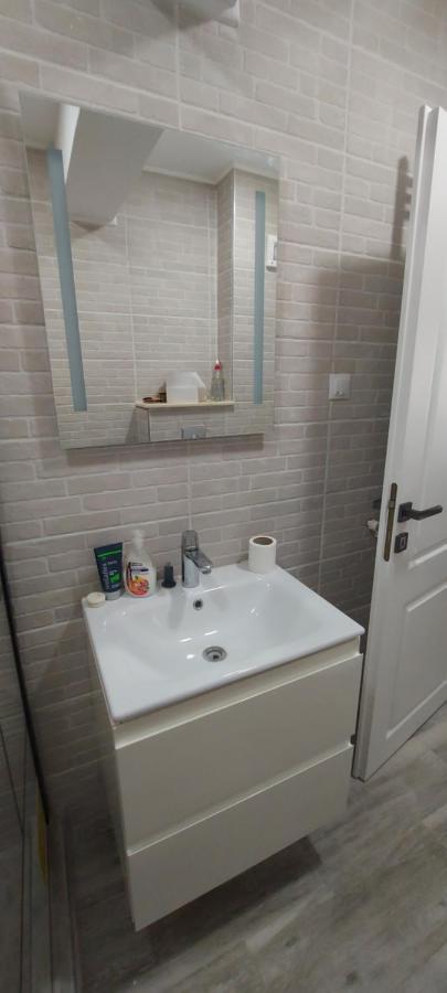 Apartament Nina Lägenhet Năvodari Exteriör bild