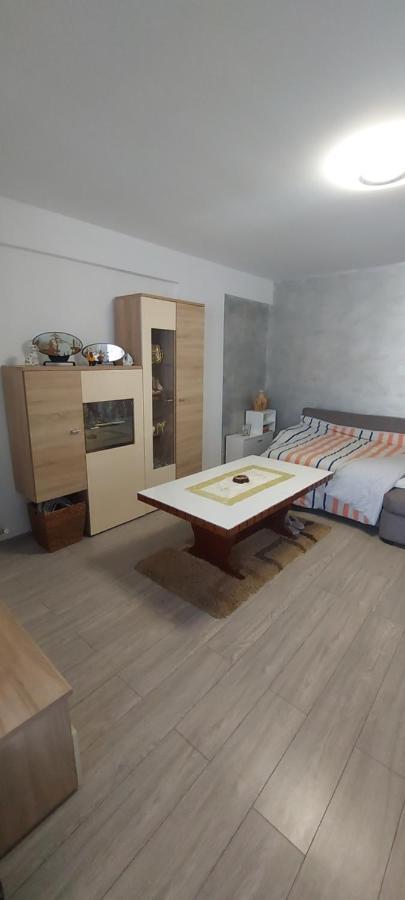 Apartament Nina Lägenhet Năvodari Exteriör bild
